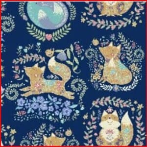 Tela de animalitos  sobre azul marino. Quilting treasures
