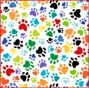 Huellas de perro multicolor.Quilting treasures