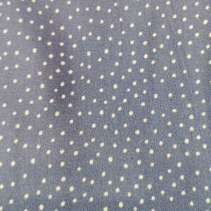 Lunares  claros sobre azul. Colección country azul