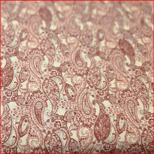 Tela country de cachemir en rojos sobre claro