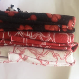 Paquete de 3  telas en rojos 2