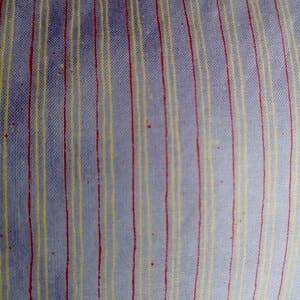Retal de rayas sobre gris (70 cm x 1,10 cm)