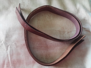 2 asas de cuero color berenjena para bolso de 2,5 cm  (70 cm largo )