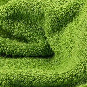 Tela de rizo o felpa de color verde (Queda 114x 1.50 )