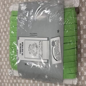 Rollo de goma elástica verde flúor de 6mm (25metros)