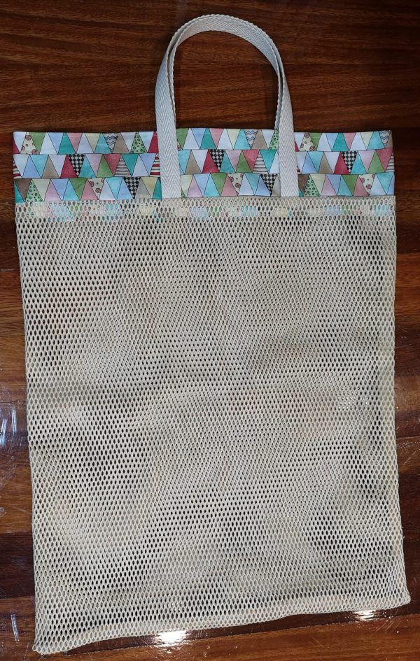 Kit de bolsa negra con mujeres famosas