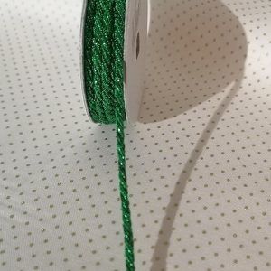 Rollo de cordón verde trenzado de 2mm