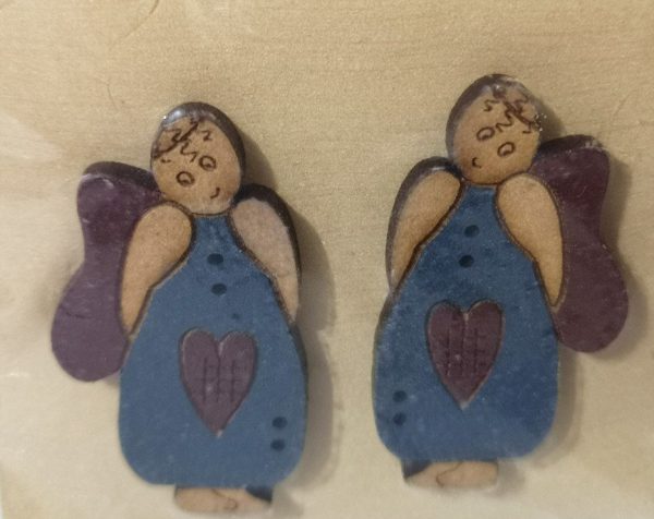 Botones de 2 angeles de madera vestidos de azul